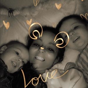 I love sharing 💜 You share 5 💜 I’ll share 10 💜